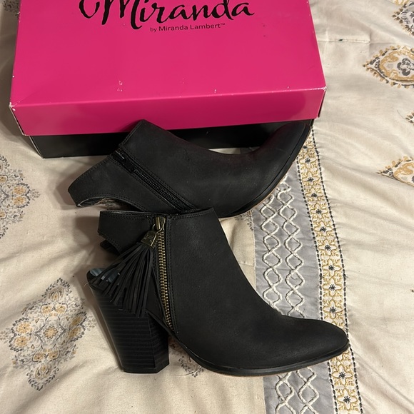 Miranda Ankle Booties worn once - Picture 4 of 6